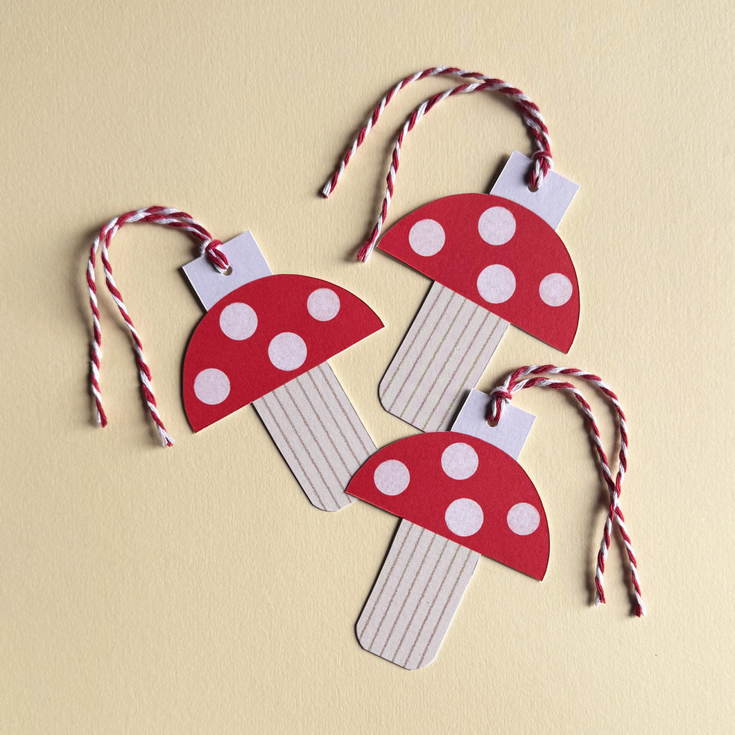 Etichette regalo funghetti